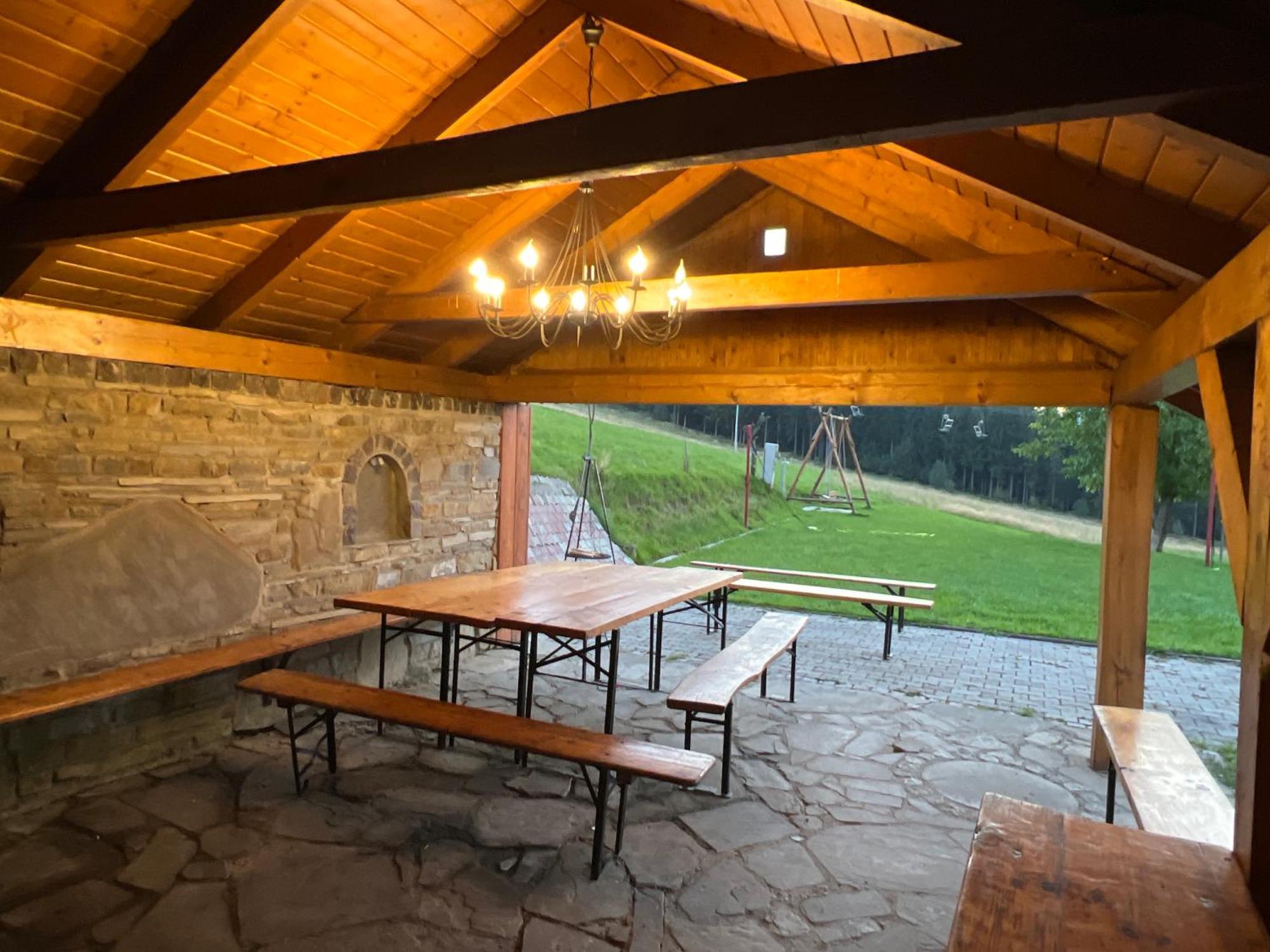Na Stoku Bed & Breakfast Истебна Екстериор снимка